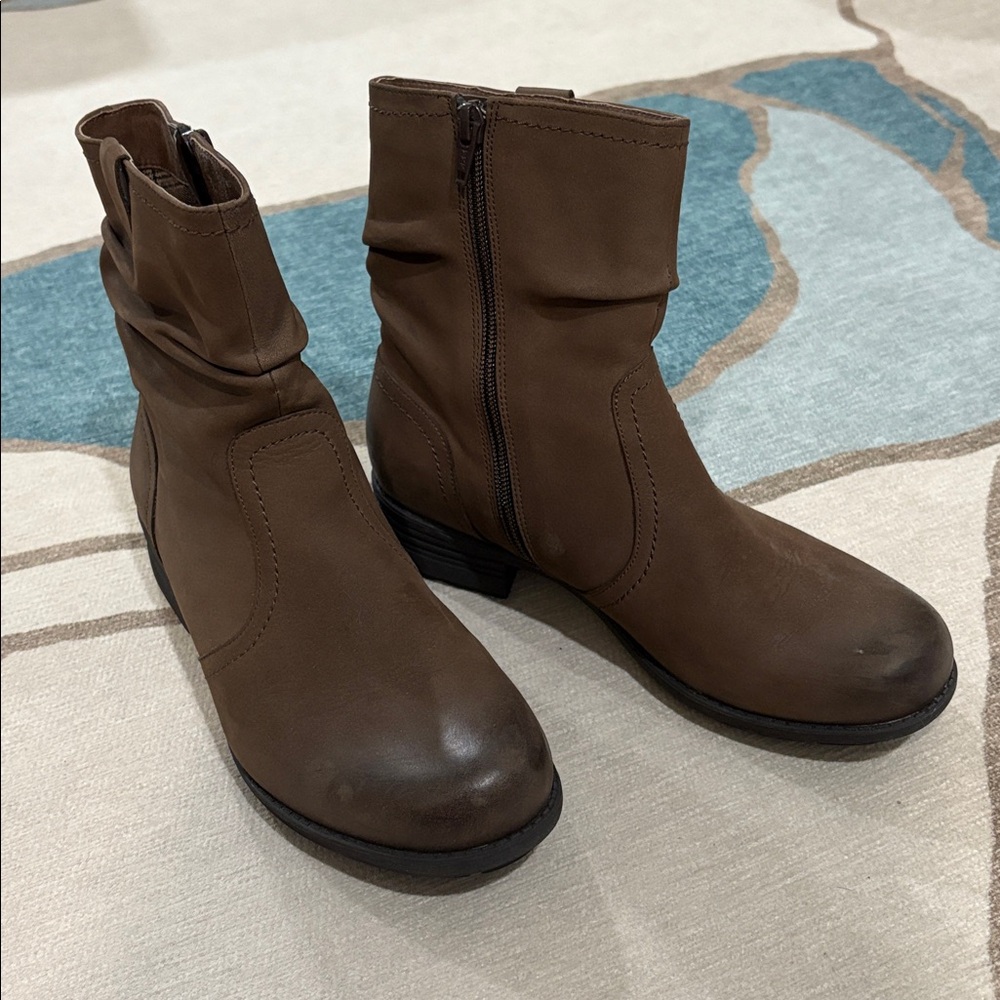 Abeo Vesper Brown Slouch Boots with Side Zipper 7.5 M